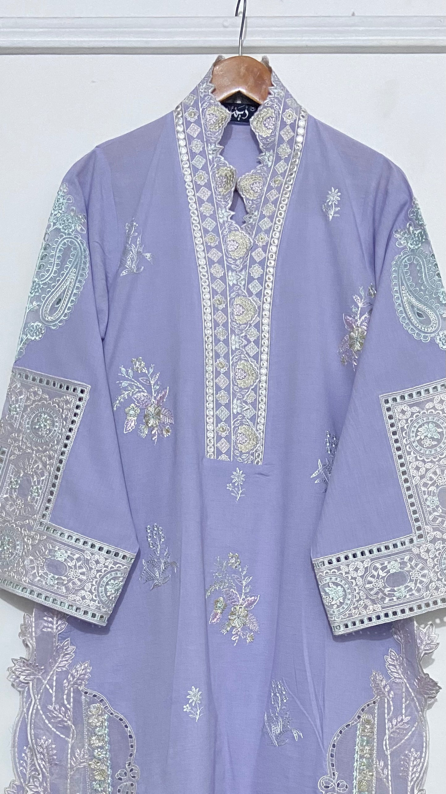 Light Lavender Embroidered Kurta