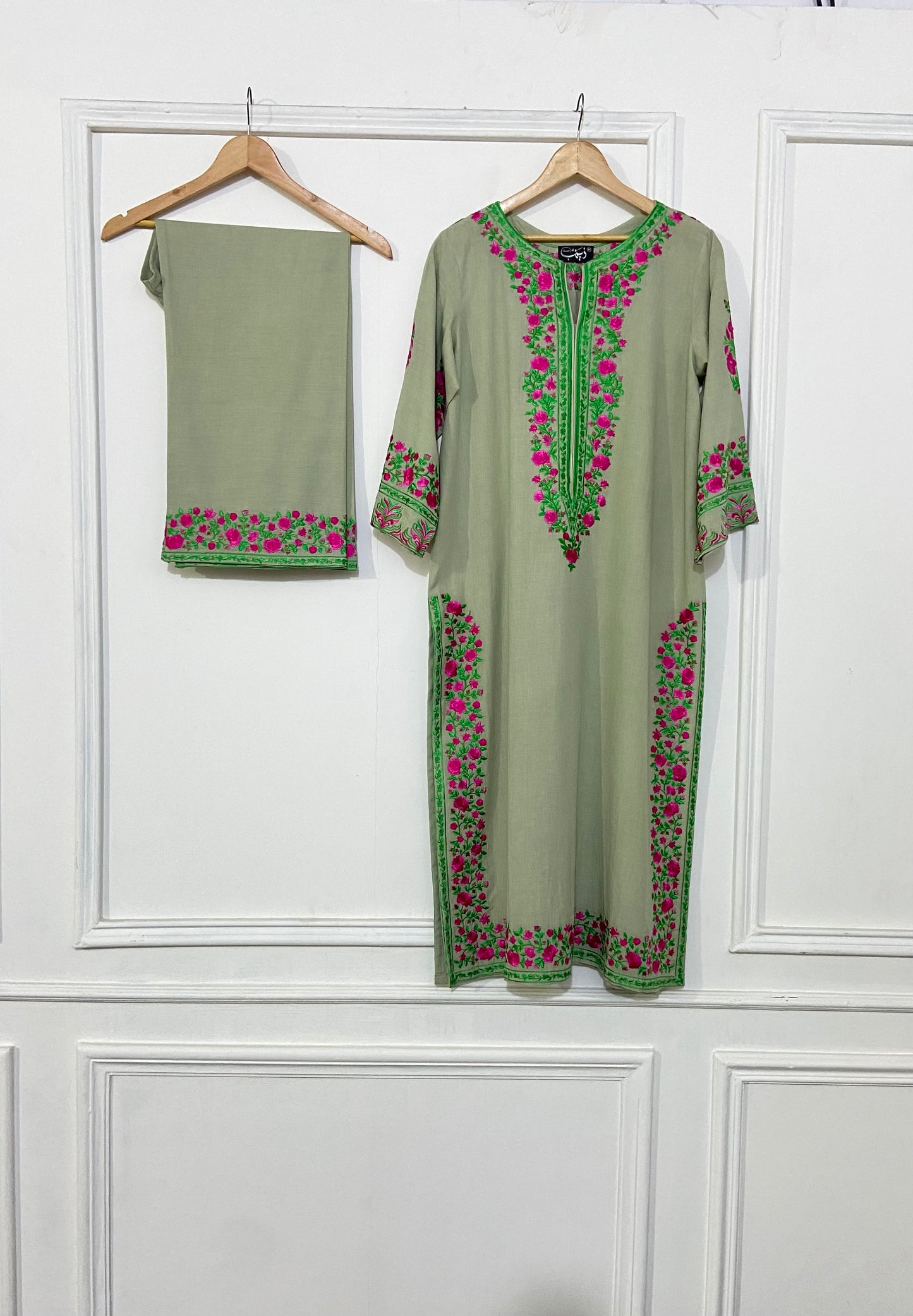 sage green pant kurta